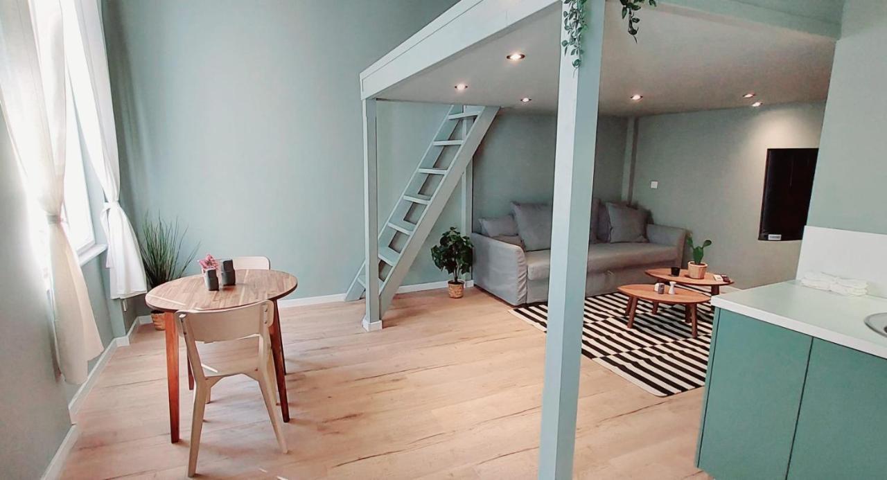 A+ Budapest Downtown Apartments Akacfa ภายนอก รูปภาพ
